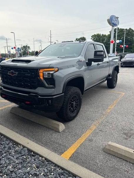 CHEVROLET SILVERADO HD 2024 1GC4YYEY5RF279804 image